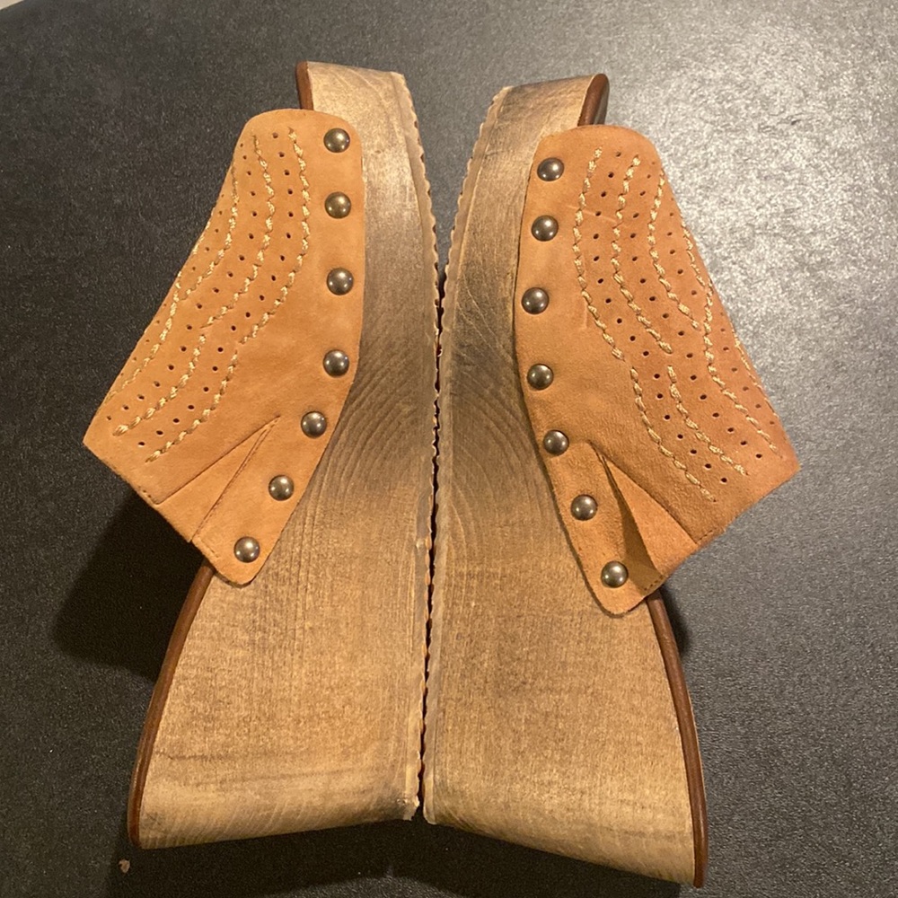 Very comfy wedges - Picture 3 of 5